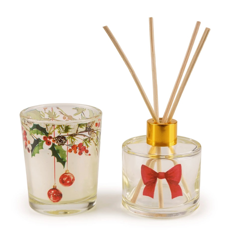 image 1 of Candlelight Christmas Mistletoe and Pine Reed Diffuser & Scented Candle Gift Set