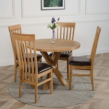 Oregon Round Oak Dining Table with 4 Harvard Oak Chairs Brown