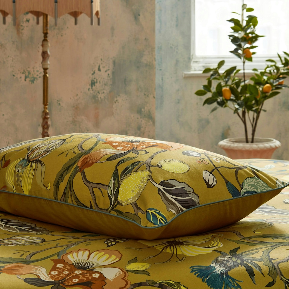 image 1 of Edinburgh Weavers Morton Floral Premium Cotton Sateen Super King Duvet Cover Set