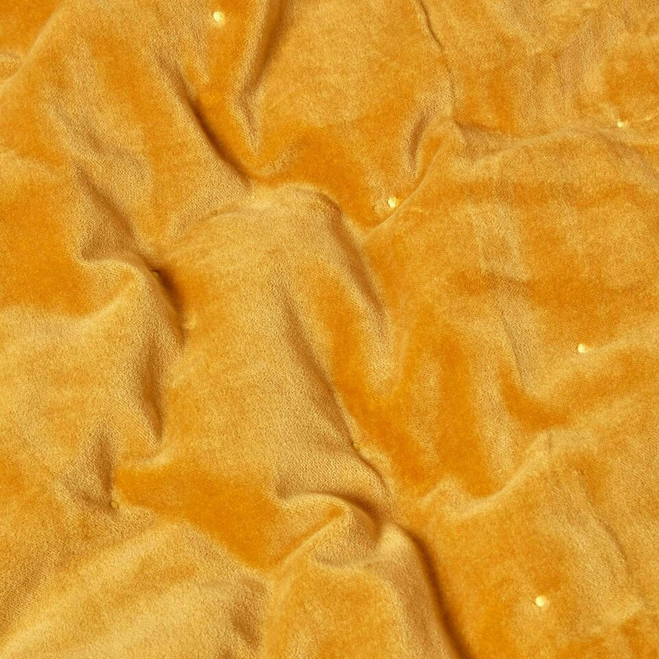 image 1 of Homescapes Mustard Velvet Quilted Throw - 150 x 200 cm