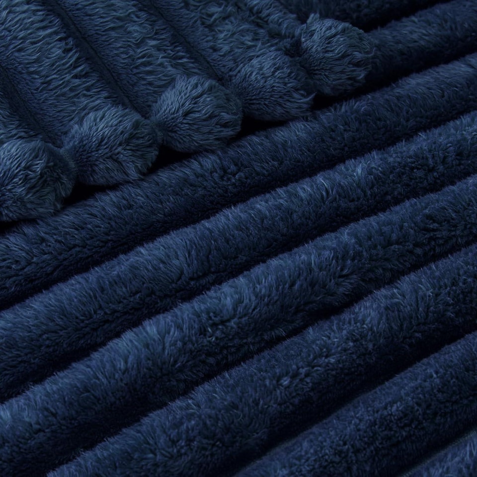 image 1 of Ribbed Jacquard Fleece Blanket Throw 200x240cm - Soft & Cosy Bed Throw