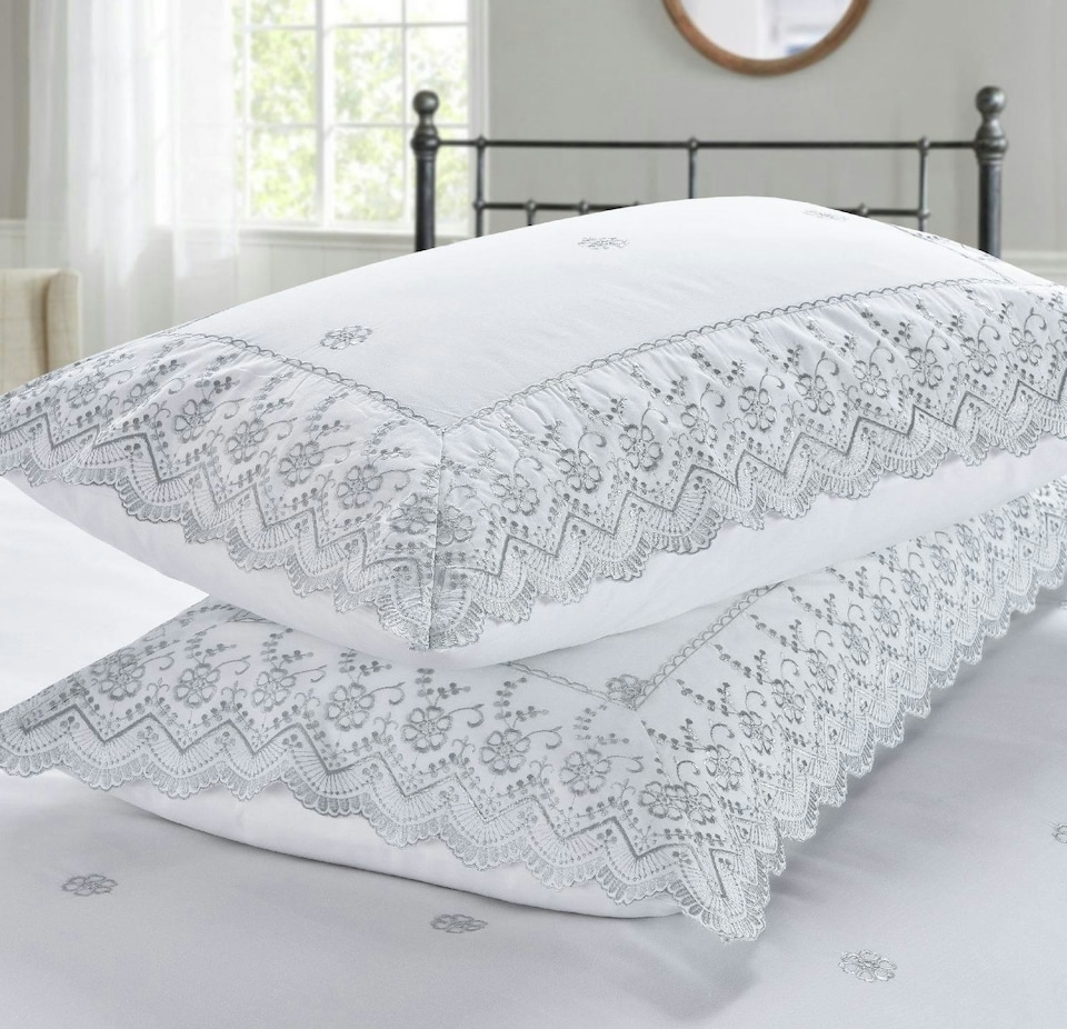 image 1 of Arielle White Bedspread Set | White