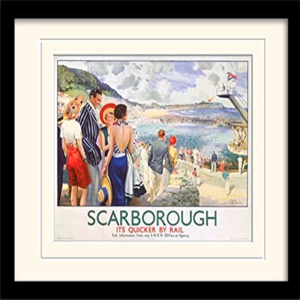 SCARBOROUGH (9)-PLASTIC GLASS - AG MEMORABILIA RANGE - MP10016P