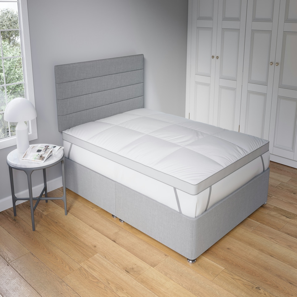 Dual Layer 3cm Mattress Topper Air Flow Hypo Allergenic Soft Touch Bedding White | King