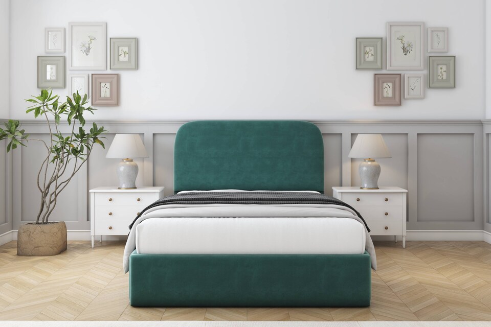 image 1 of Sloomy Belvoir Emerald Plush Bed Frame With 45" Upholstered Headboard 4'6 Double