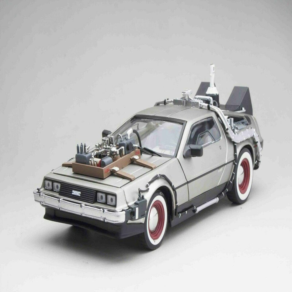 image 1 of Back To The Future III Time Machine 1:18 Scale Sun Star 2712