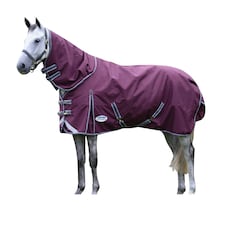 Weatherbeeta Comfitec Plus Dynamic II Detachable Neck Medium Lightweight Horse Turnout Rug - Maroon/Grey/White - 4´ 3"