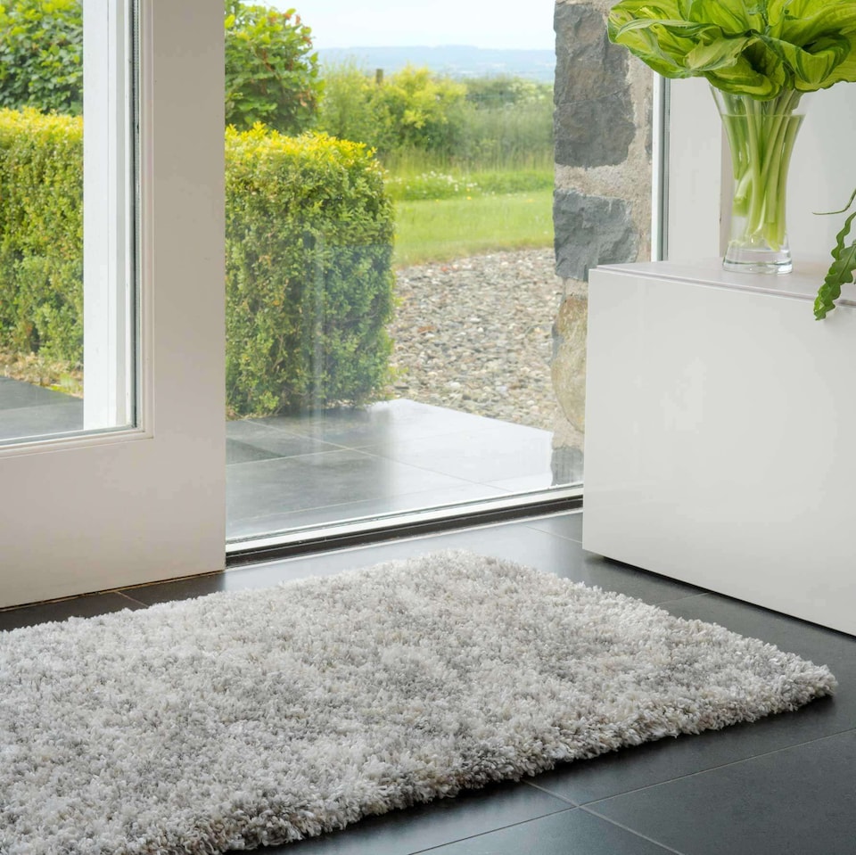 image 1 of KUKOON Soft Mottled Silver Shaggy Rug – Thick High Pile Luxury Area Carpet for Living Room & Bedroom 160cm x 230cm