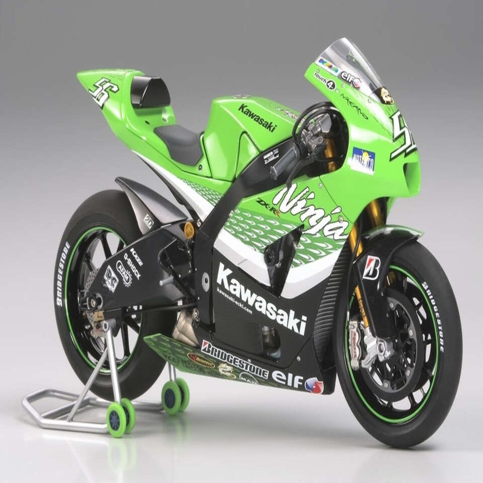 Tamiya Kawasaki Ninja ZX-RR (1:12 Scale)