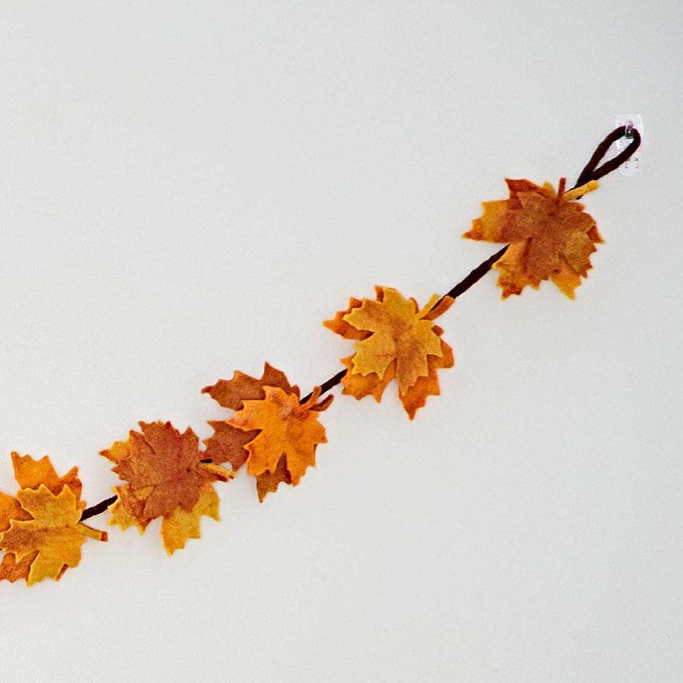 image 1 of Felt Autumn Leaves Garland