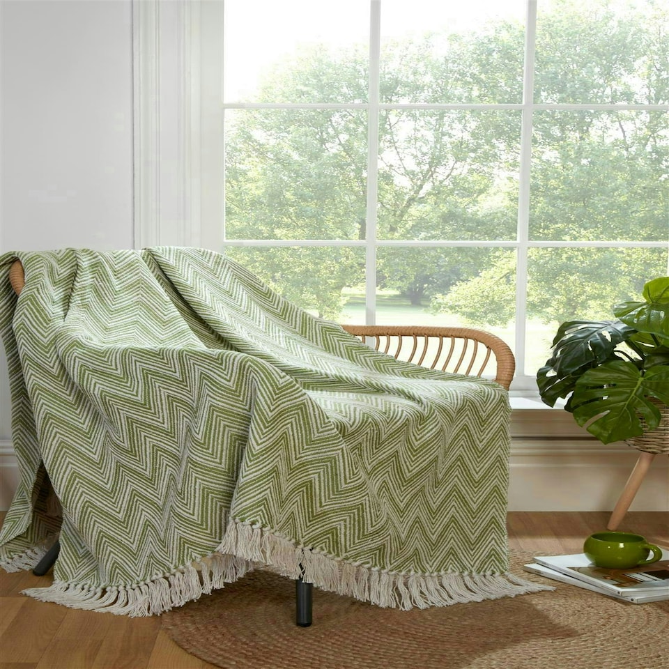 image 1 of Chester Green Throw 130x170cm Green