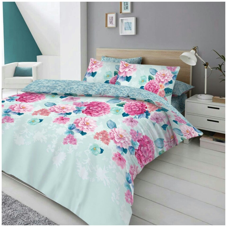 image 1 of VELVETIO Edith Complete Duvet Cover Set with Fitted Sheet Breathable Bedding Quilt Blue | Double