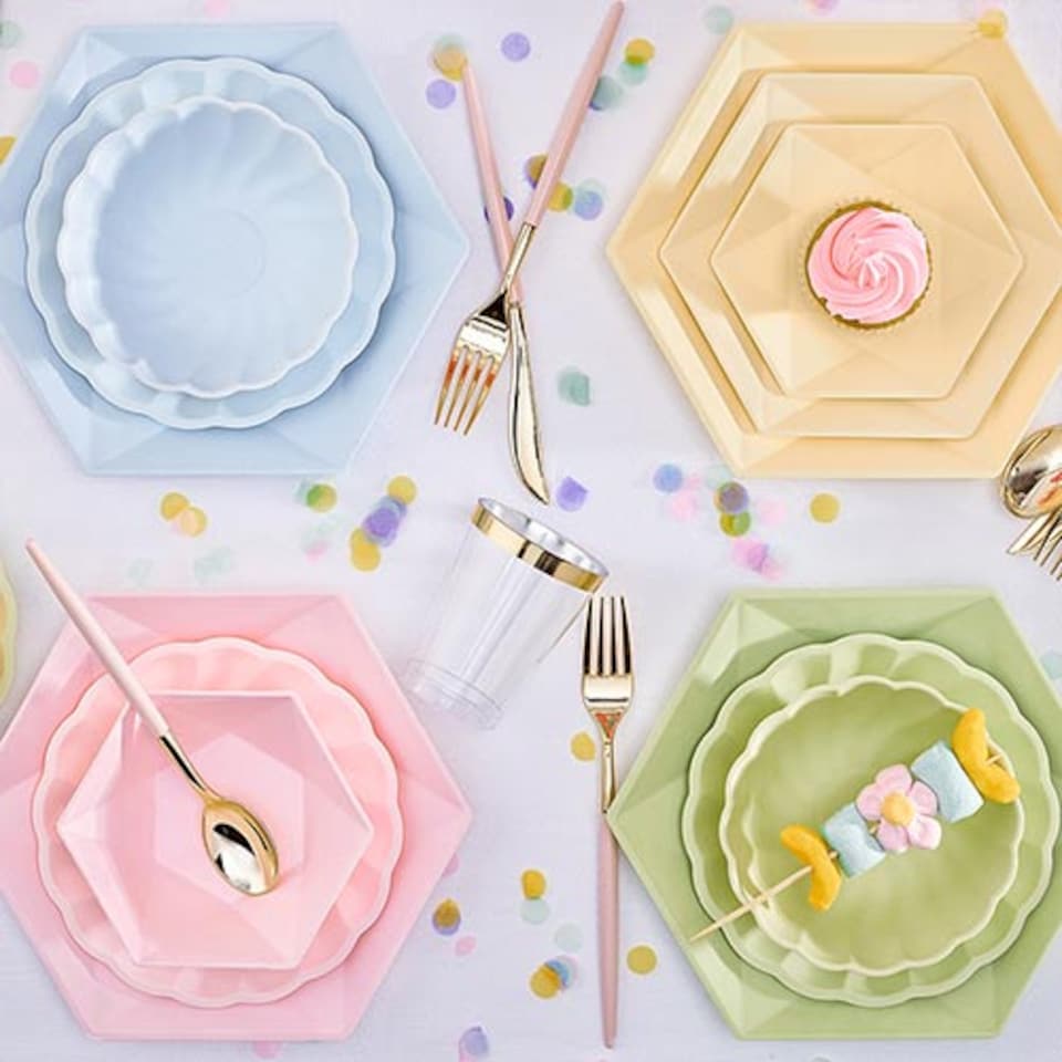 image 1 of Muted Yellow Hexagonal Vert Decor Paper Plates 21cm - Pack of 6