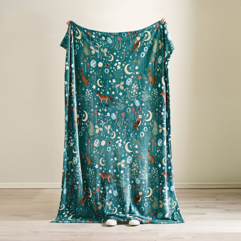 image 1 of Catherine Lansfield Enchanted Twilight Animals Cosy Fleece Blanket Throw