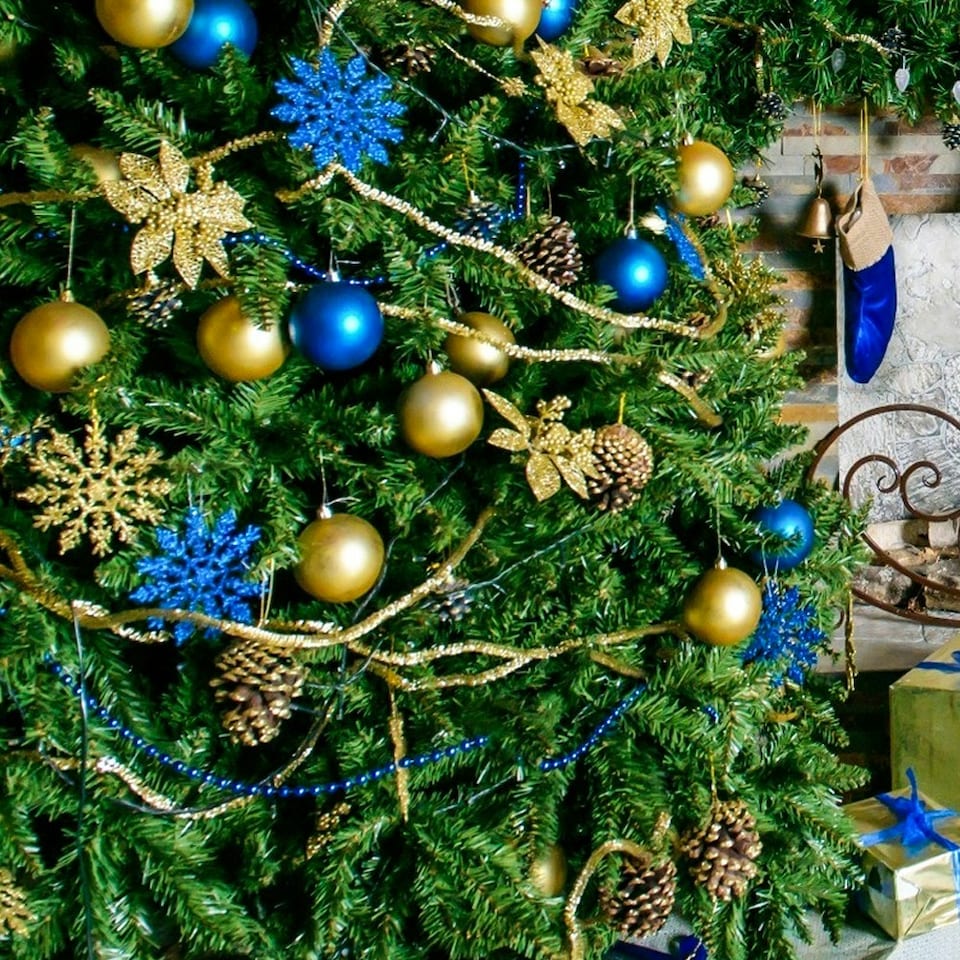 image 1 of Living and Home 36Pcs Xmas Ball Ornament Christmas Tree Deluxe Bauble Set- Gold
