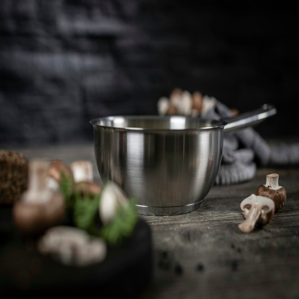 image 1 of Montreux Sauteuse Pan 1.5L 18cm
