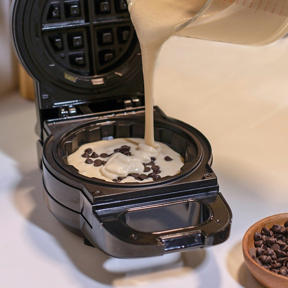 image 1 of Power XL Stuffed Wafflizer