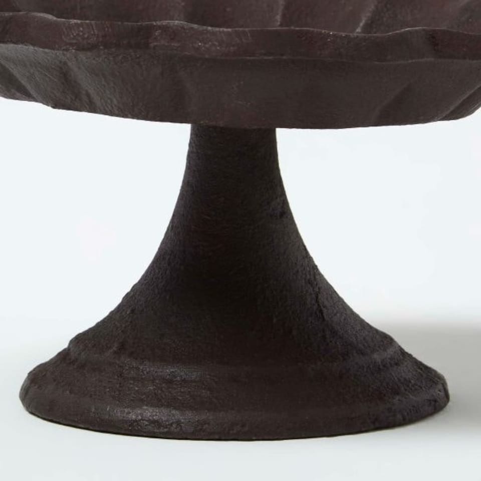 image 1 of Homescapes Cast Iron Decorative Round Bird Bath with Bird Decoration