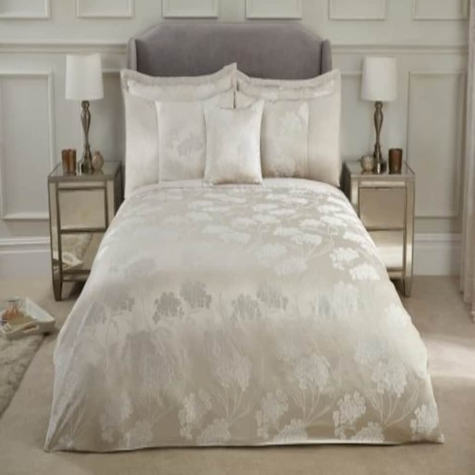 image 1 of English Garden Duvet Set Double Bed Cream