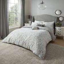 Samantha Faires Home Delilah Silver Animal Print Reversible Duvet Cover and Pillowcase Set - King Size