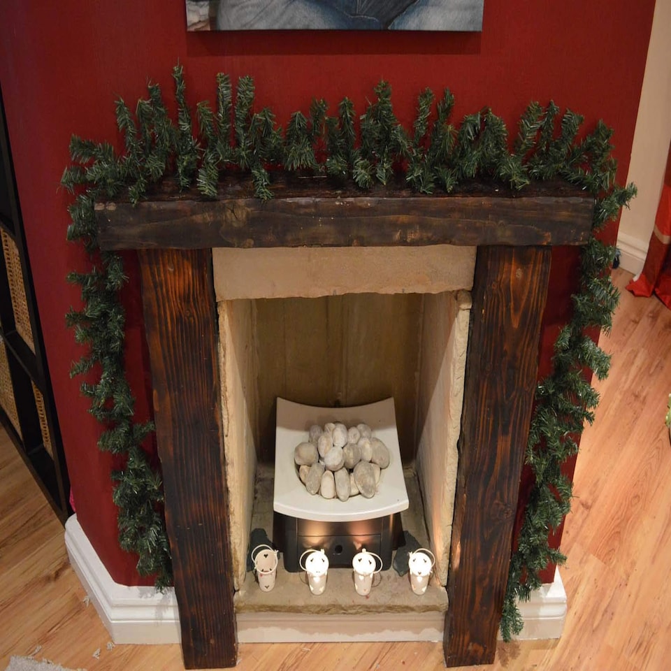 image 1 of 3 Pack: 2.7m (9ft) x 20cm Canadian Pine Christmas Garland Plain Green