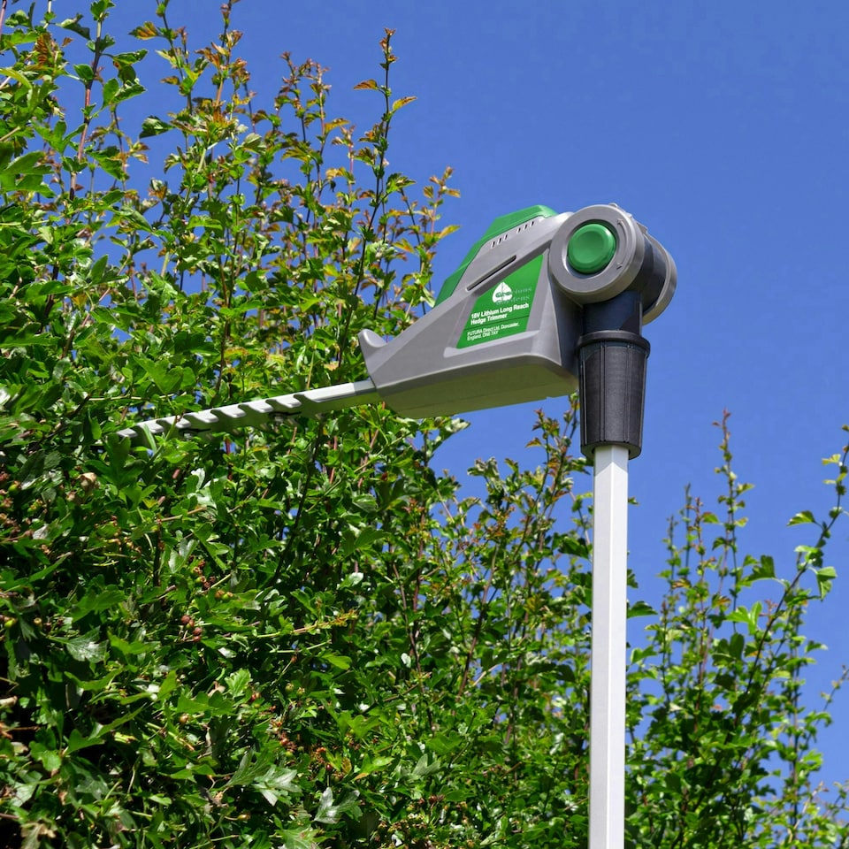 image 1 of Gracious Gardens 18V 2.4m Cordless Telescopic Long Reach Hedge Trimmer 1 Battery | Green | Green | 1