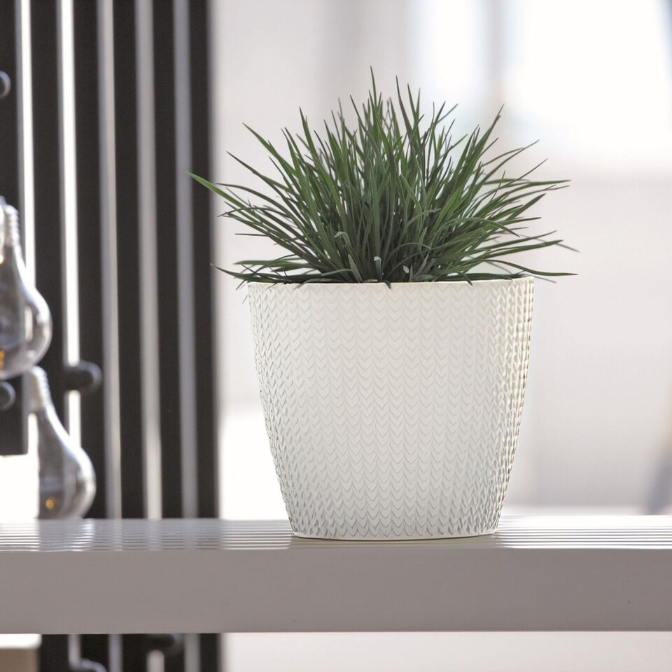 image 1 of WHEATY Round Flower Pot - 19.3x21.8x21.8cm | White | White & Set of 1 | 1