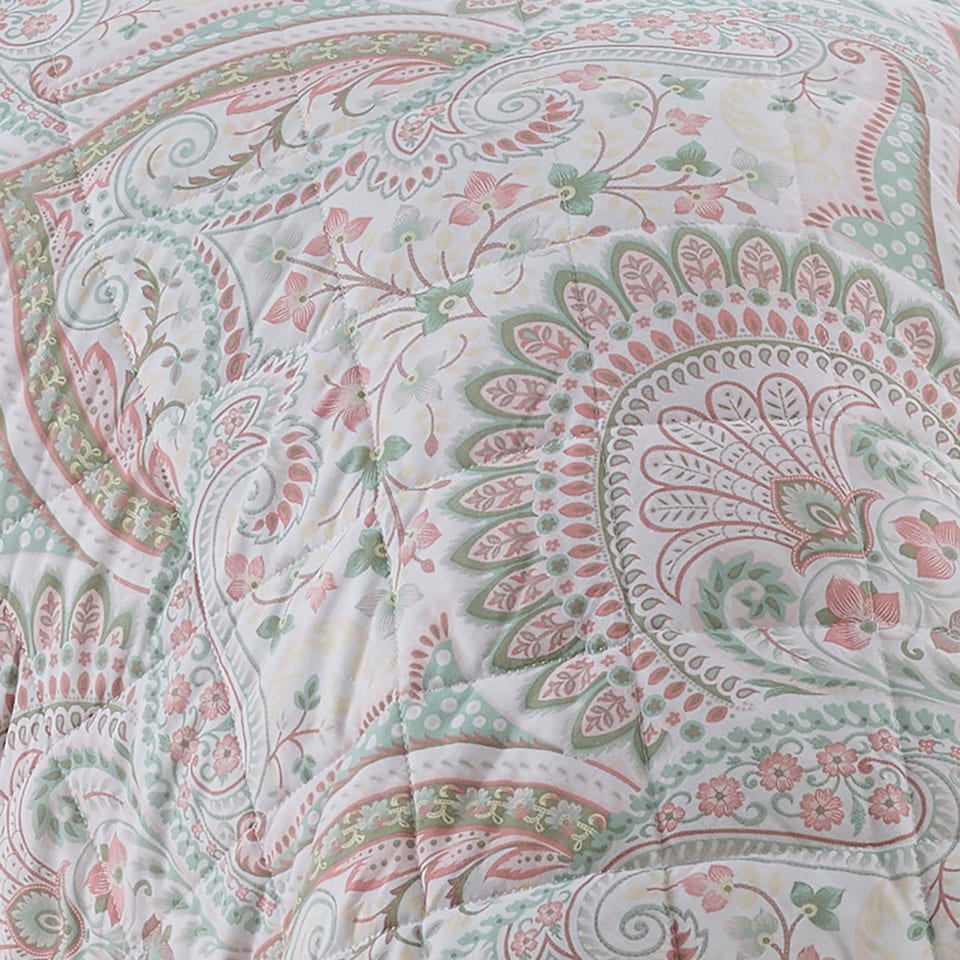 image 1 of D & D Palais Bedspread Green