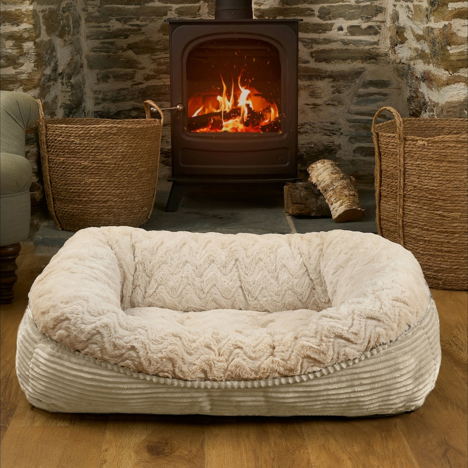 image 1 of OHS Pet Bed Cushion Dog Cat Ribbed Soft Plump Plush Cosy Fleece Large Cream | L