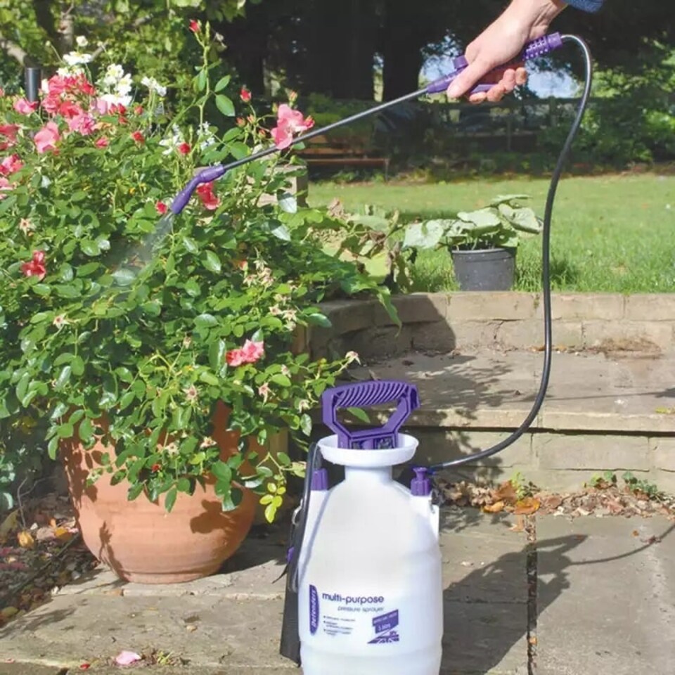 image 1 of Defenders® Multi-Purpose Pressure Sprayer 8L