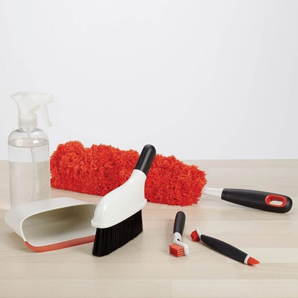image 1 of OXO Good Grips Microfibre Hand Duster