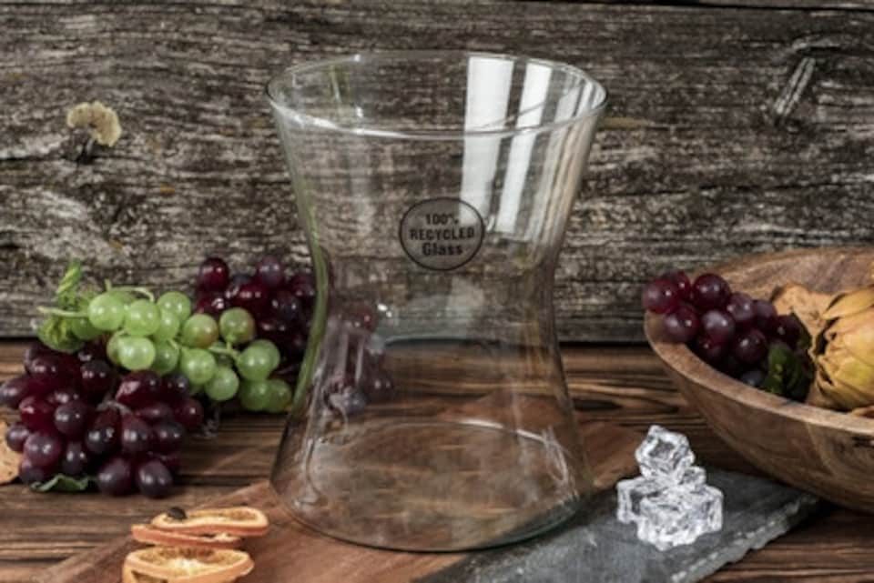 image 1 of Bow Shaped Glass Vase