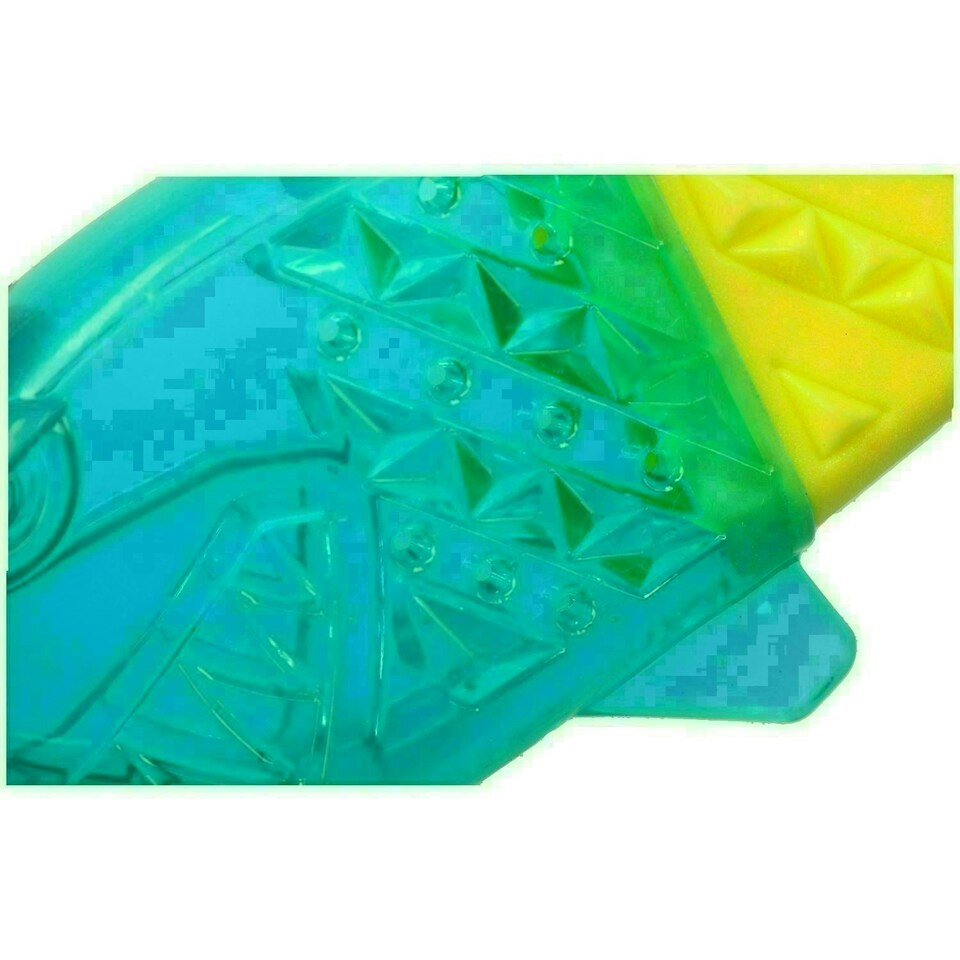 Chillout Cool Soak Shark Dog Toy Heat Relief Puppy Teething Play Time 6x17cm