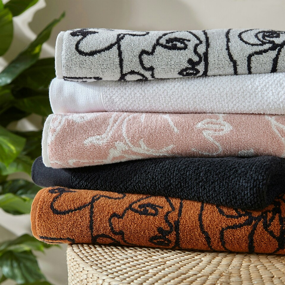 image 1 of furn. Everybody Jacquard Bath Towel Grey
