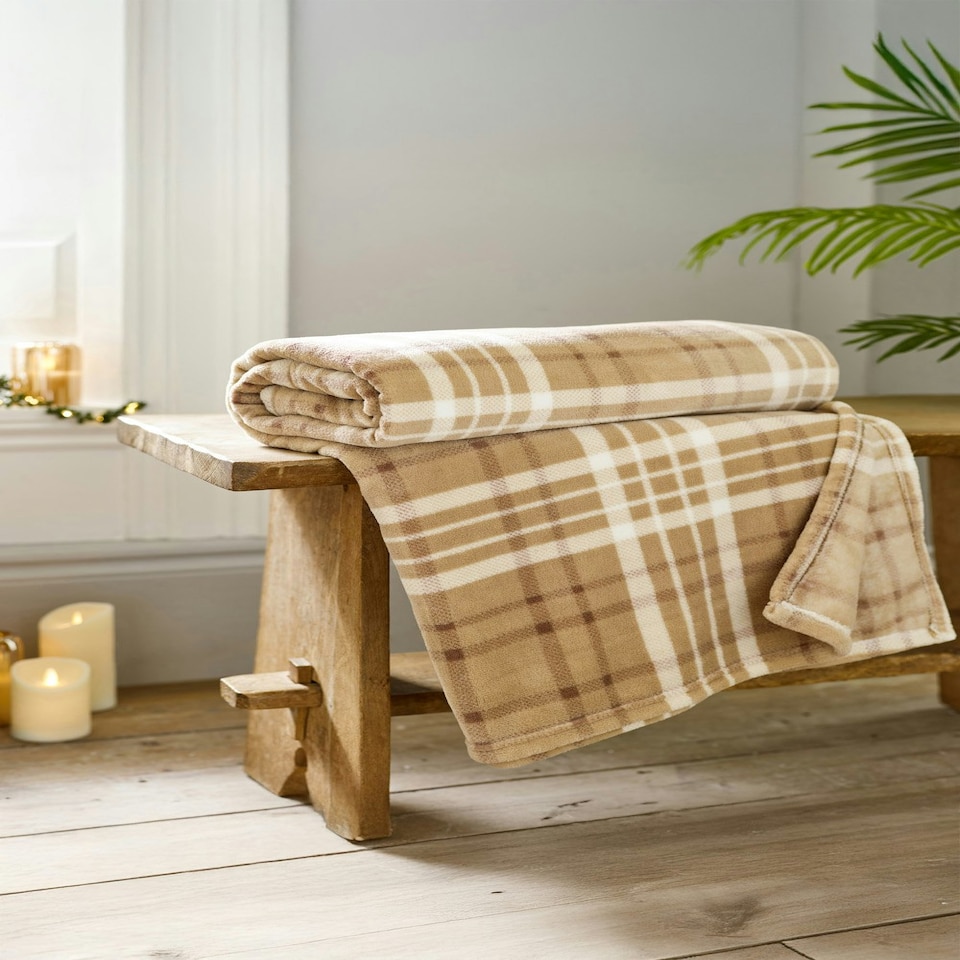 image 1 of Snuggle Check Throw - Plaid Patterned Soft 140 x 180cm Throw | Brown | Umber | 1