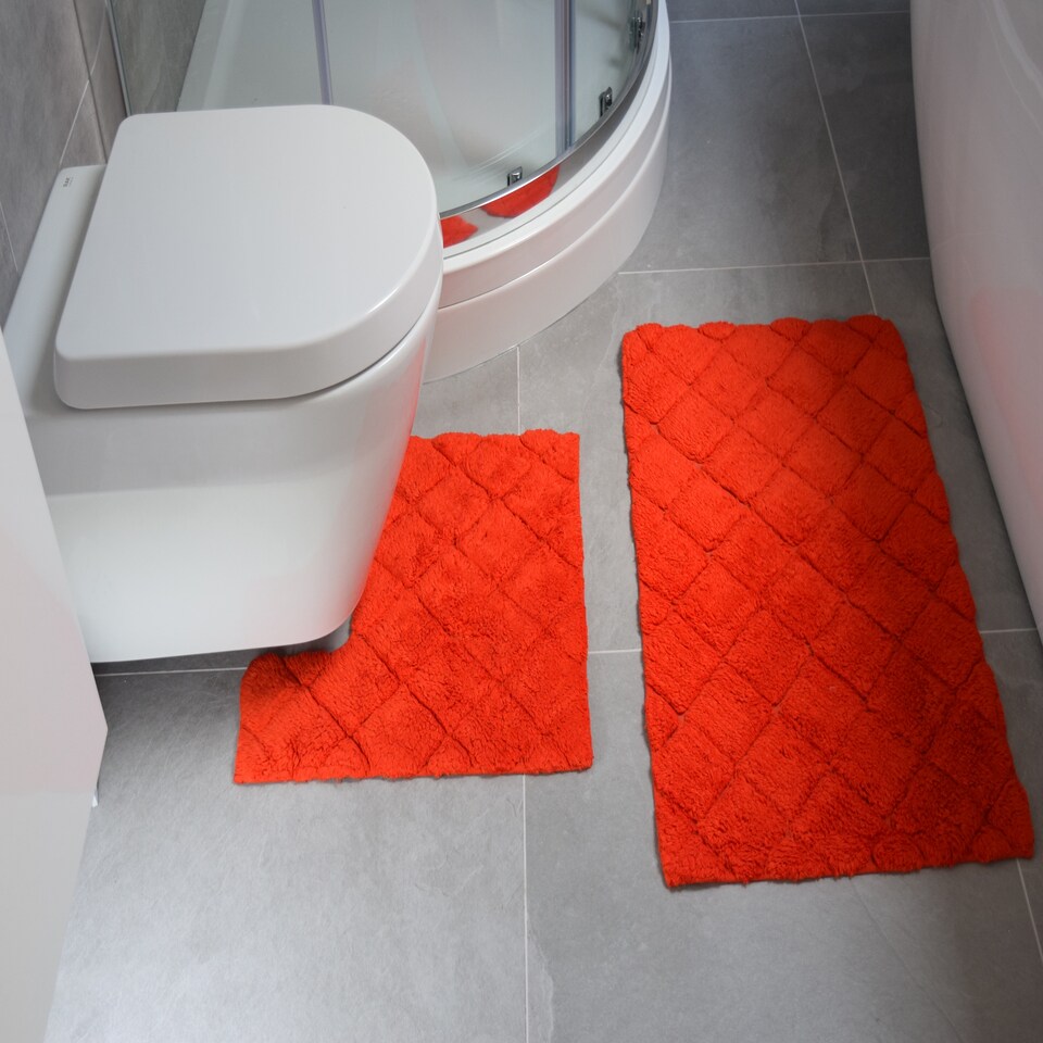 image 1 of Kyra 2 Piece Bathroom Cotton Mat and Pedestal Set | Red