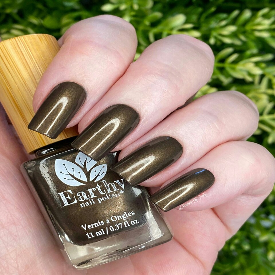 image 1 of Earthy Nail Polish Venus 11ml N/A