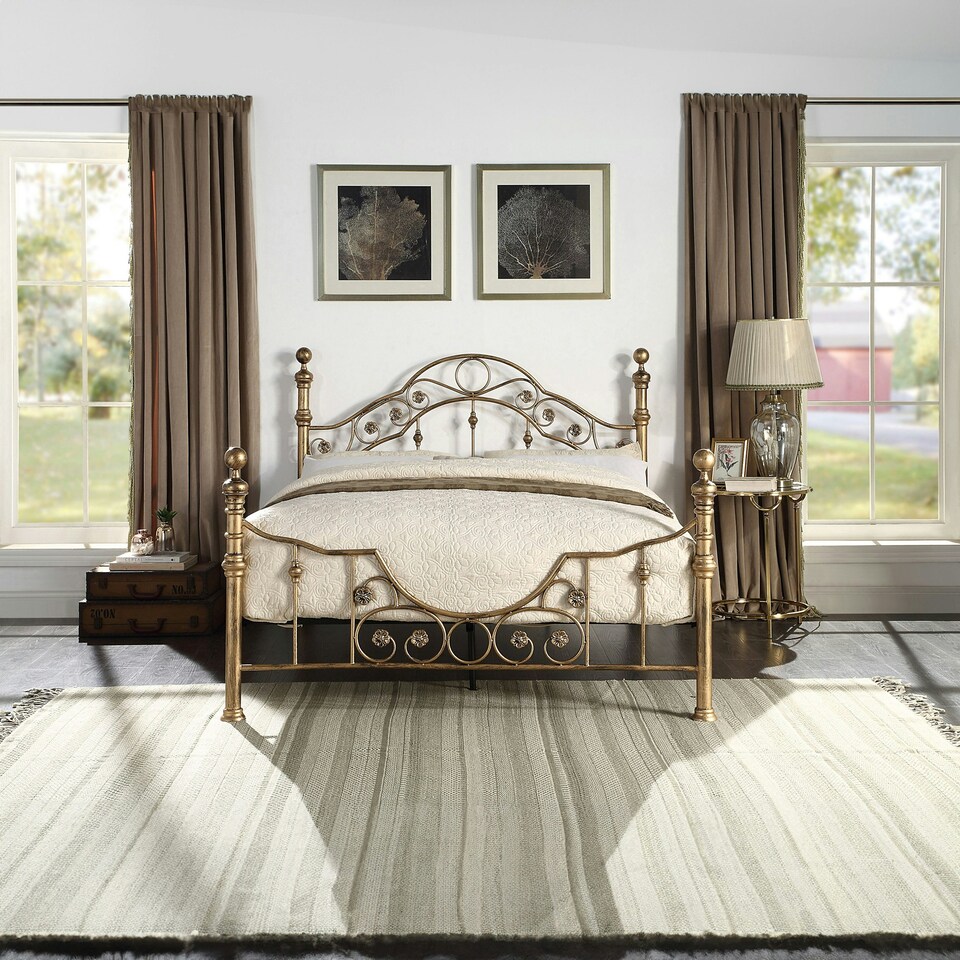 image 1 of Letchworth Vintage Victorian Style Antique Brass Metal Bed Frame (King)