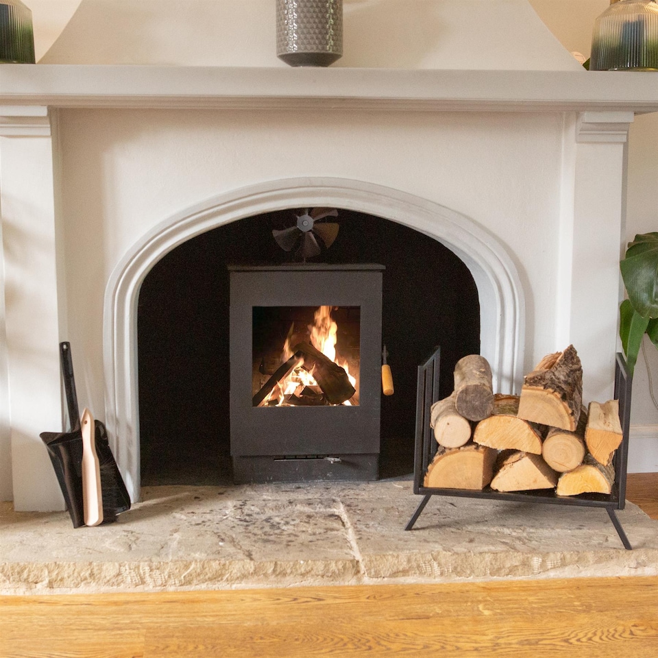 image 1 of Hammer & Tongs Fireplace Dustpan & Brush Set - Black Gloss