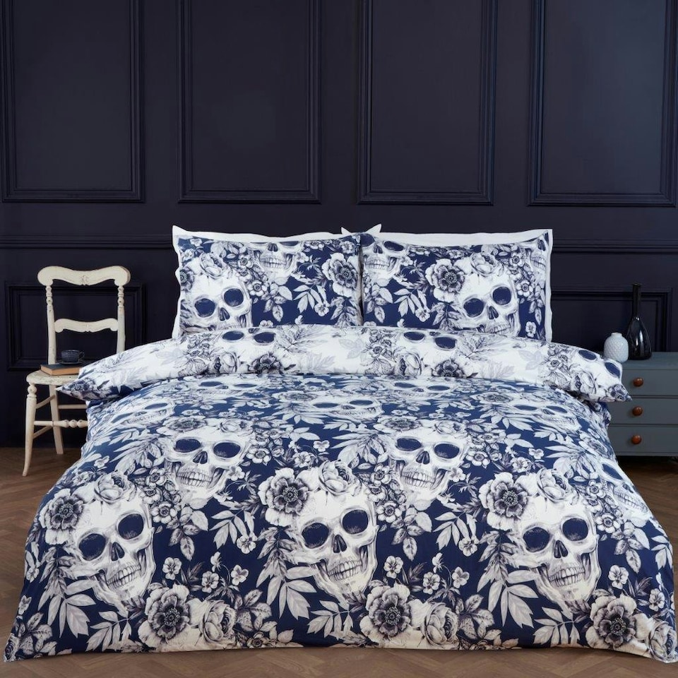 image 1 of Rapport Gothic Skulls Duvet Cover Set White White | King