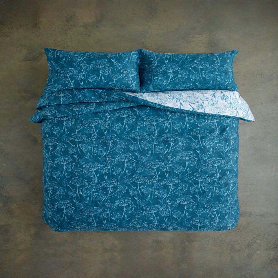 image 1 of Cow Parsley Botanical Print Duvet Cover Set – Cotton Rich 200 Thread Count Soft Bedding Blue | Super King