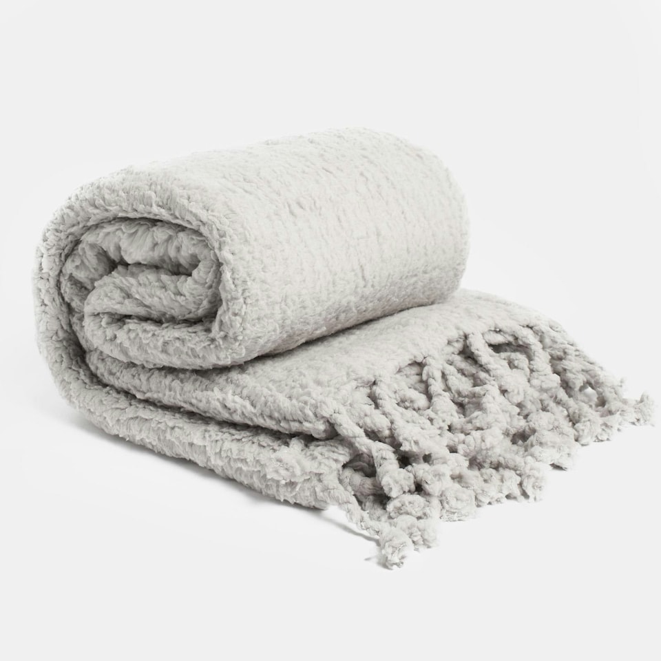 OHS Sherpa Fleece Throw Blanket Tassel, 125x150cm Tesco Groceries