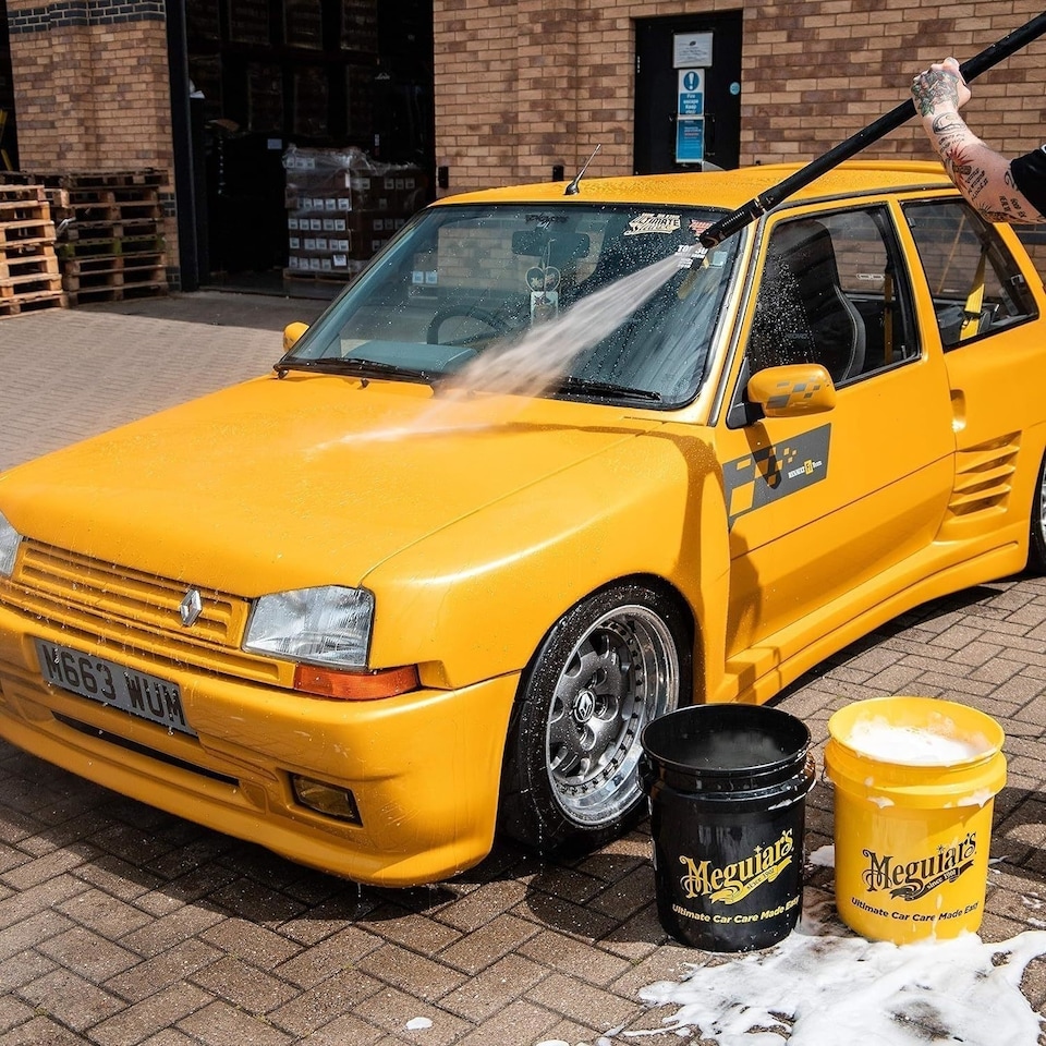 image 1 of Meguiar's Ultimate Wash & Wax Car Wash Soap Hybrid Protection 473ml G17716EU