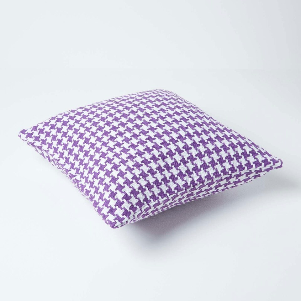 image 1 of Homescapes Houndstooth Cotton Cushion Cover Purple - 60 x 60 cm | Purple | Purple | 60 x 60 cm