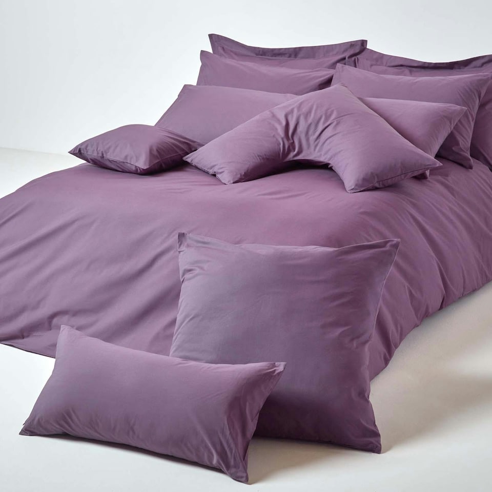 image 1 of Homescapes Grape European Size Egyptian Cotton Pillowcase 200 TC - 40 x 40 cm