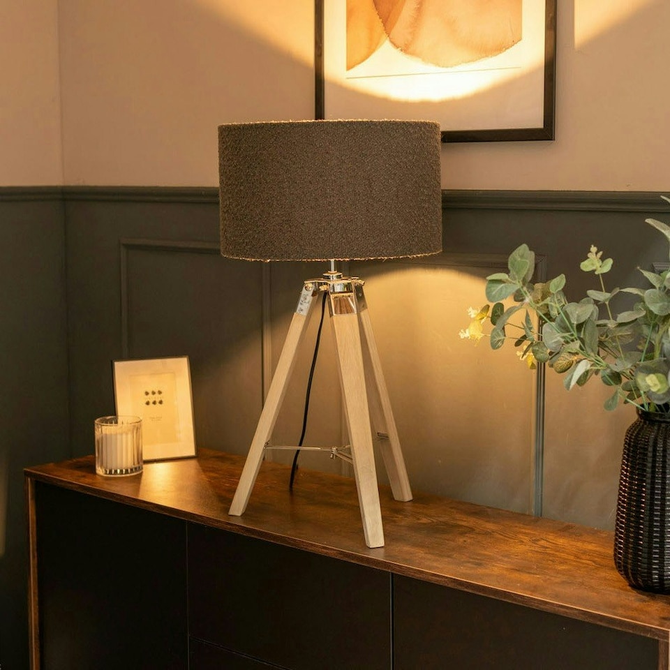 image 1 of ValueLights Clipper Tripod Painted Black Table Lamp with Medium Drum Shade