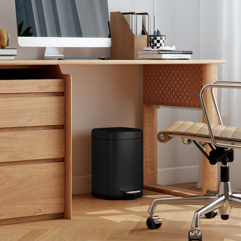 image 1 of HOMCOM 12 Litre Pedal Bin, Fingerprint Proof Kitchen Rubbish Bin with Soft-close Lid, Foot Pedal and Removable Inner Bucket for Recycling and Waste, Black | Black | 1