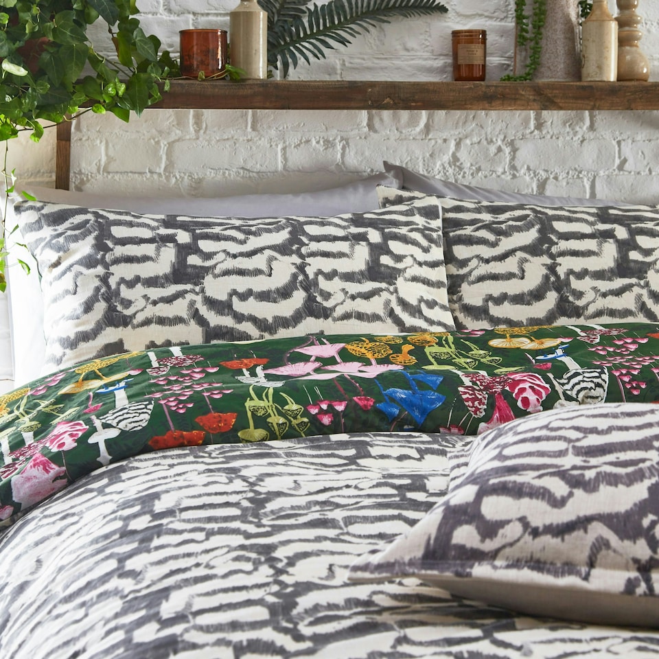 image 1 of furn. Amanita Abstract Mushroom Super King Duvet Cover Set