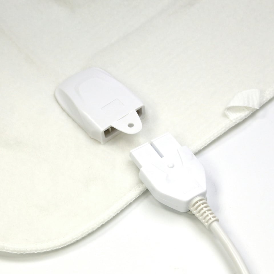 image 1 of EMtronics Double Electric Blanket - Size 135cm x 120cm