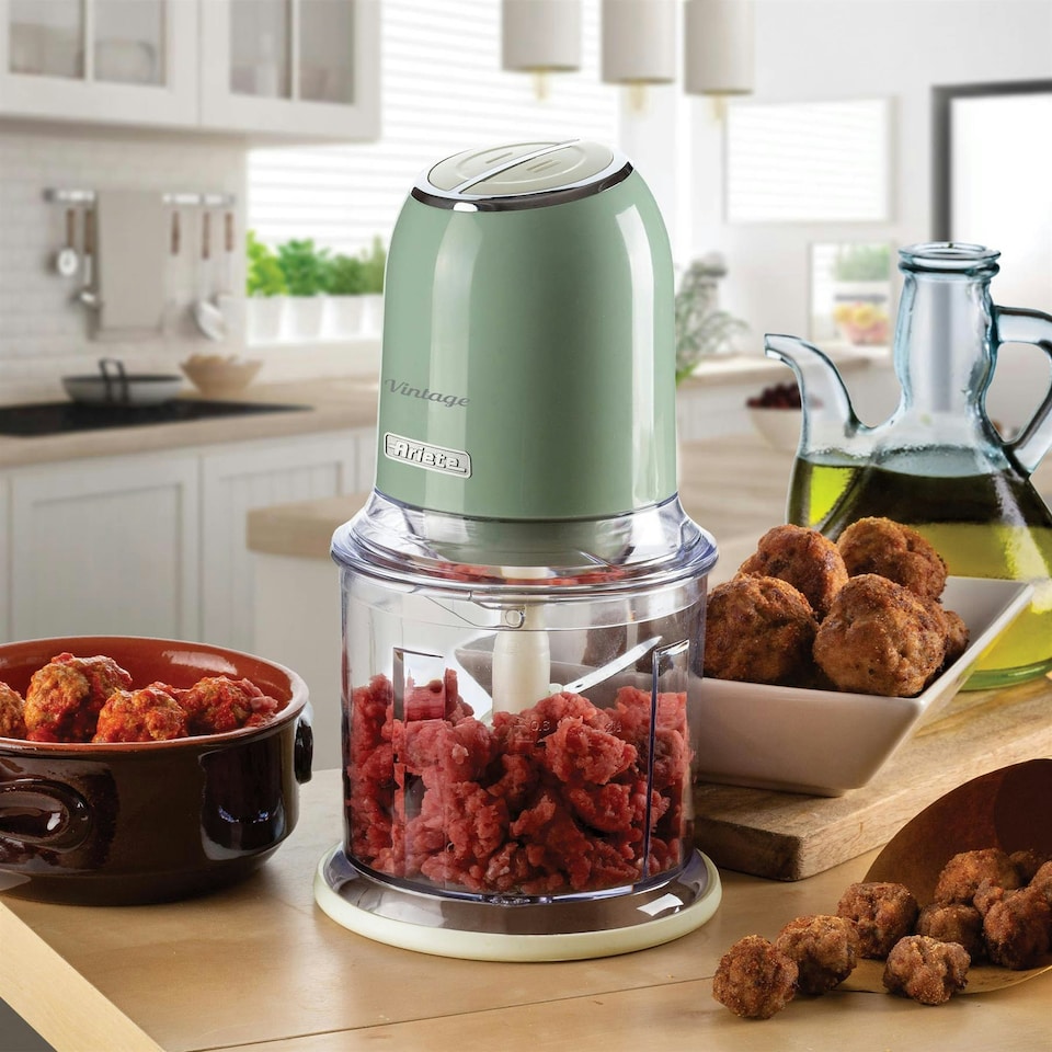 image 1 of Ariete 438/04 Vintage Mini Chopper, 400W, 600ml Graduated Beaker, 2 Speeds, Stainless Steel Blades, Green